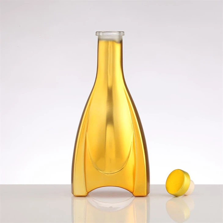 Gold Color 500ML Liquor Glass Bottle