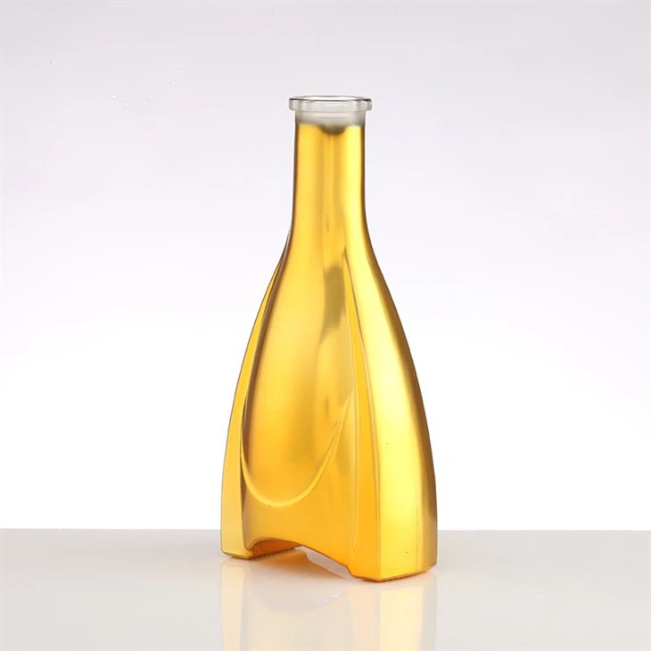 Gold Color 500ML Liquor Glass Bottle